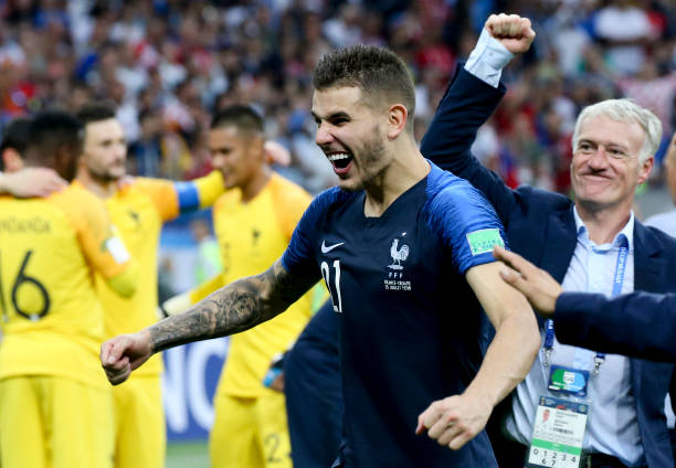 育宣扬的和 育宣扬的和