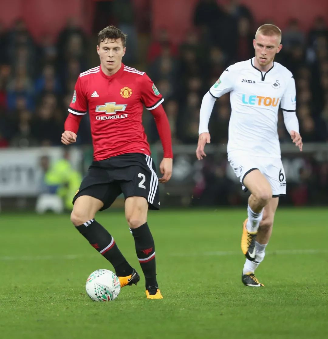 中进球的英 中进球的英